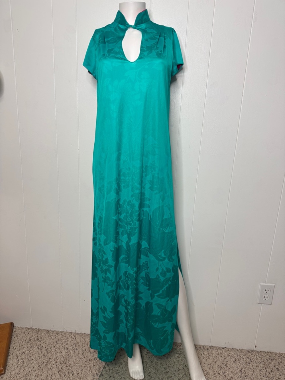 Vintage vanity fair gown women’s 10 floral